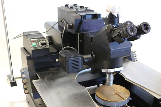 https://www.keySurplus.com/clientresources/107/108/34/77434/177879-2-Micromanipulator-8060-N6-Semi-Automatic-Prober-3.jpg
