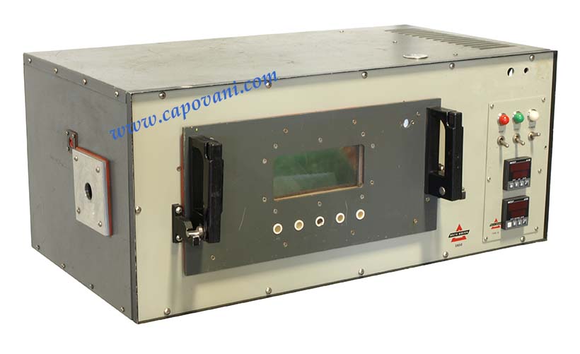 DELTA DESIGN TEMPERATURE CHAMBER