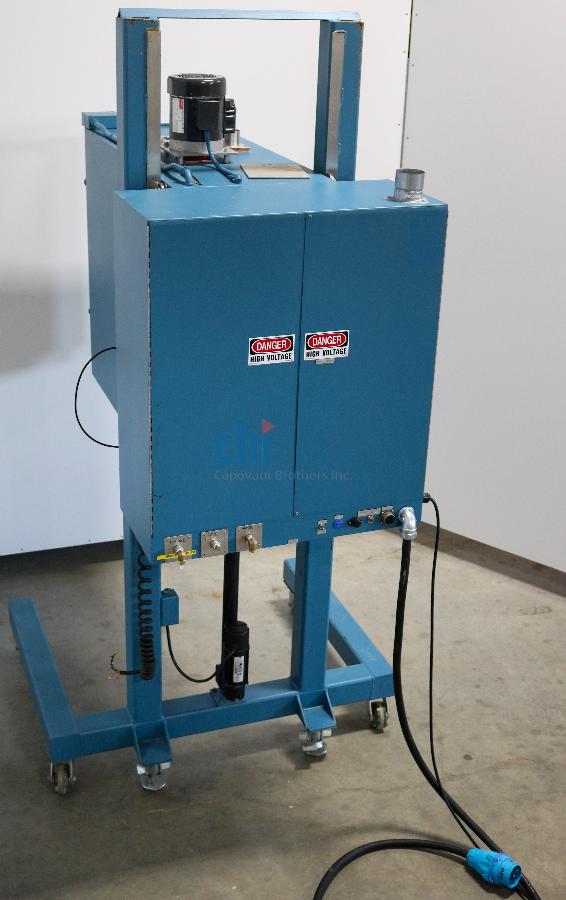 https://www.keySurplus.com/clientresources/107/108/46/1246/207162-8-FTUW4.5-100X600-Thermal-Humidity-Chamber-18.jpg