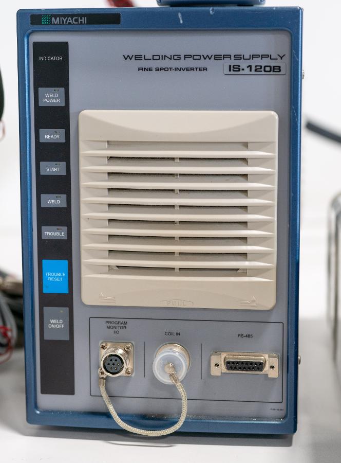https://www.keySurplus.com/clientresources/107/108/47/547/207686-2-Miyachi-Unitek-IS-120B-Resistance-Spot-Welding-System-3.jpg