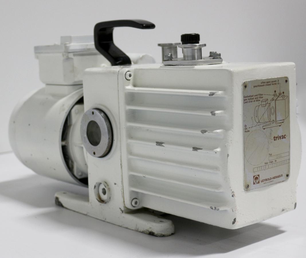 https://www.keySurplus.com/clientresources/107/108/50/150/173181-2-Leybold-D4A-Two-Stage-Mechanical-Vacuum-Pump-3.jpg