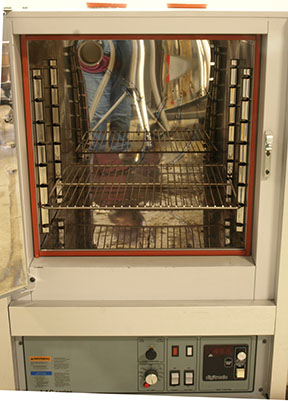 https://www.keySurplus.com/clientresources/107/108/50/350/172213-1-Despatch-LAC1-38A-2-Mechanical-Convection-Oven-2.jpg