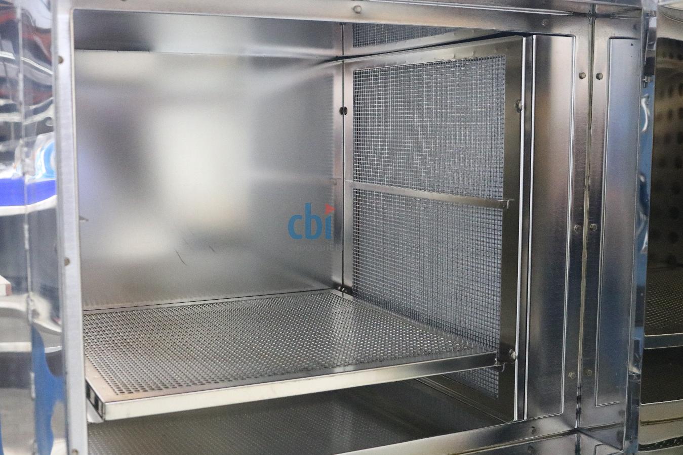 https://www.keySurplus.com/clientresources/107/108/54/554/206146-4-Blue-M-DCC-256F-X369-Clean-Room-Oven-5.jpg