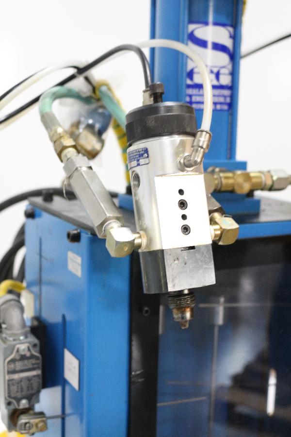 https://www.keySurplus.com/clientresources/107/108/80/84380/90336-7-Sealant-Equipment-See-Flow-690-Dispense-System-6.jpg