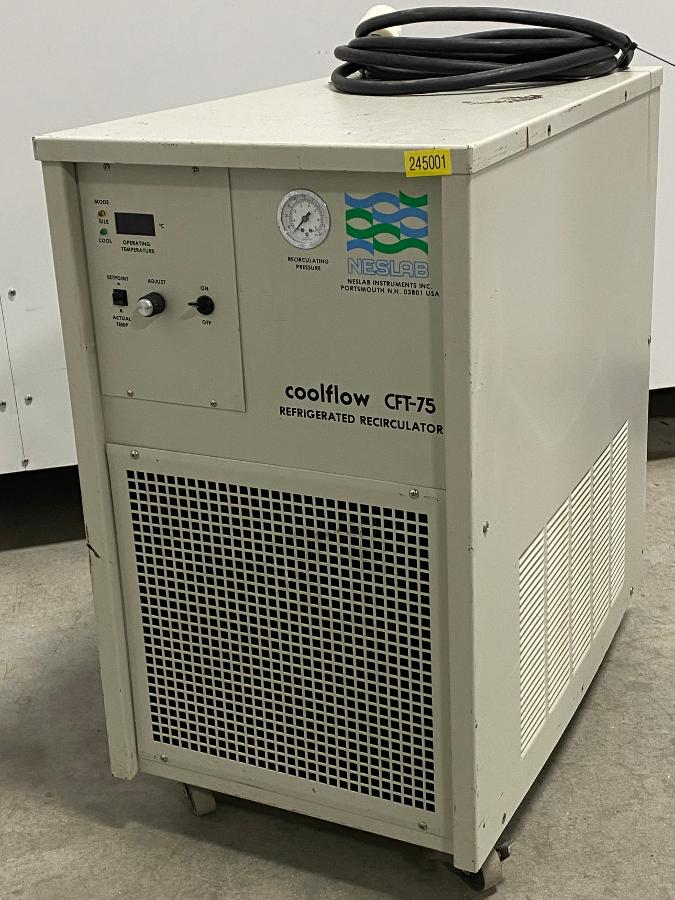 NESLAB RECIRCULATING CHILLER 2150 WATT