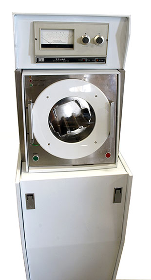 https://www.keySurplus.com/clientresources/107/108/86/886/170197-1-Semitool-ST-460-SRD-Spin-Rinse-Dryer-Detail.jpg