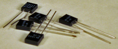 https://www.keySurplus.com/clientresources/65489/65493/94/92594/93640-a_E061_Vishay_Foil_Resistor_2K5000,_.jpg