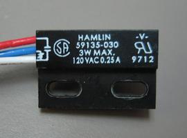 https://www.keySurplus.com/clientresources/65489/65493/99/8399/149412-a-O944-Hamlin-59135-030-Proximity-Sensor.jpg