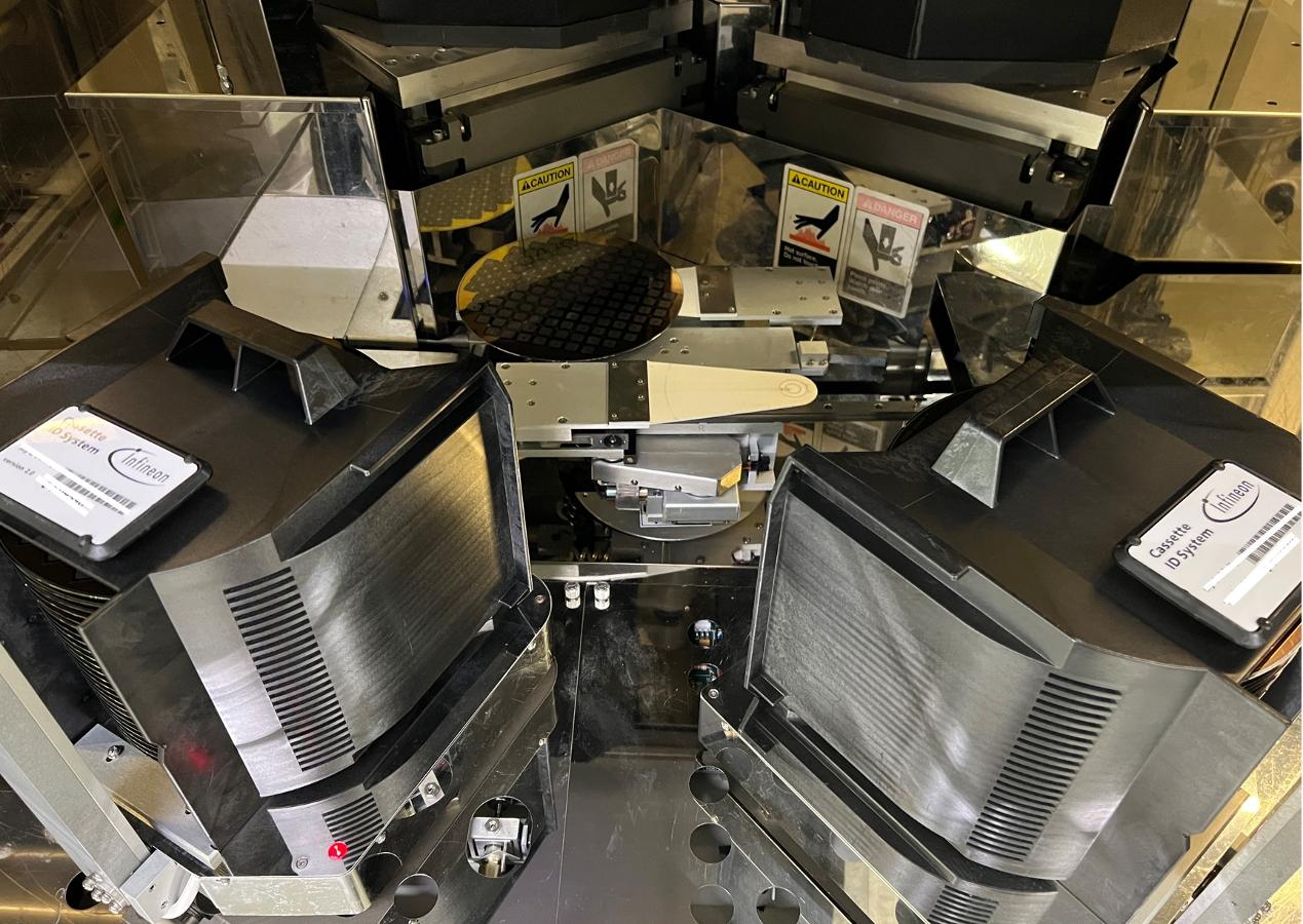 https://www.keySurplus.com/clientresources/84219/84223/36/77436/267620-7-F200M-7D_Transport.JPG