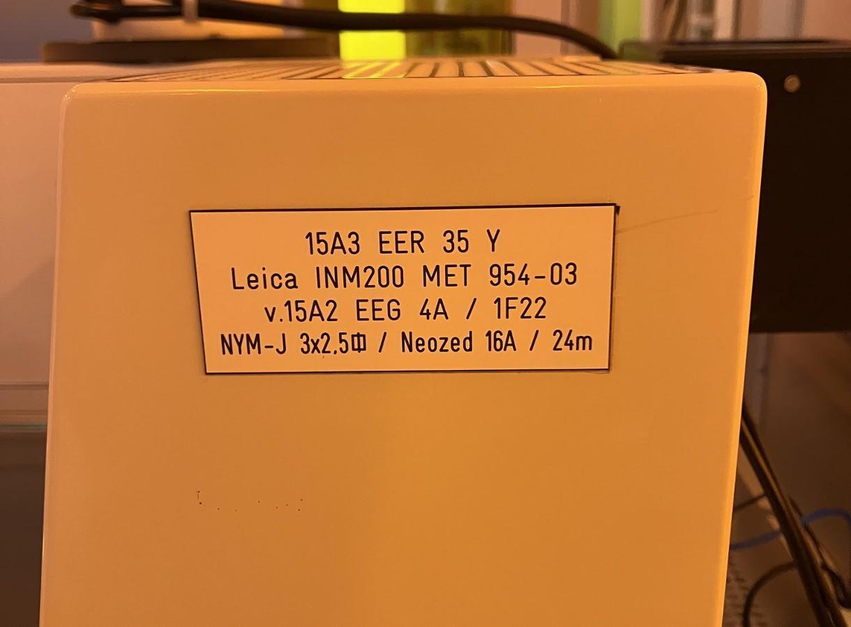 https://www.keySurplus.com/clientresources/84219/84223/45/345/268052-4-Leica-Typeplate-MET954-03.jpg